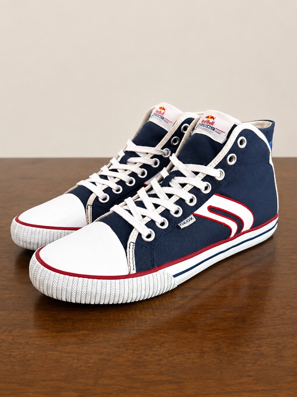 Geox Men’s SZ 9 Red Bull Racing Pit Lane Canvas High-Top Sneakers, Men’s SZ 9